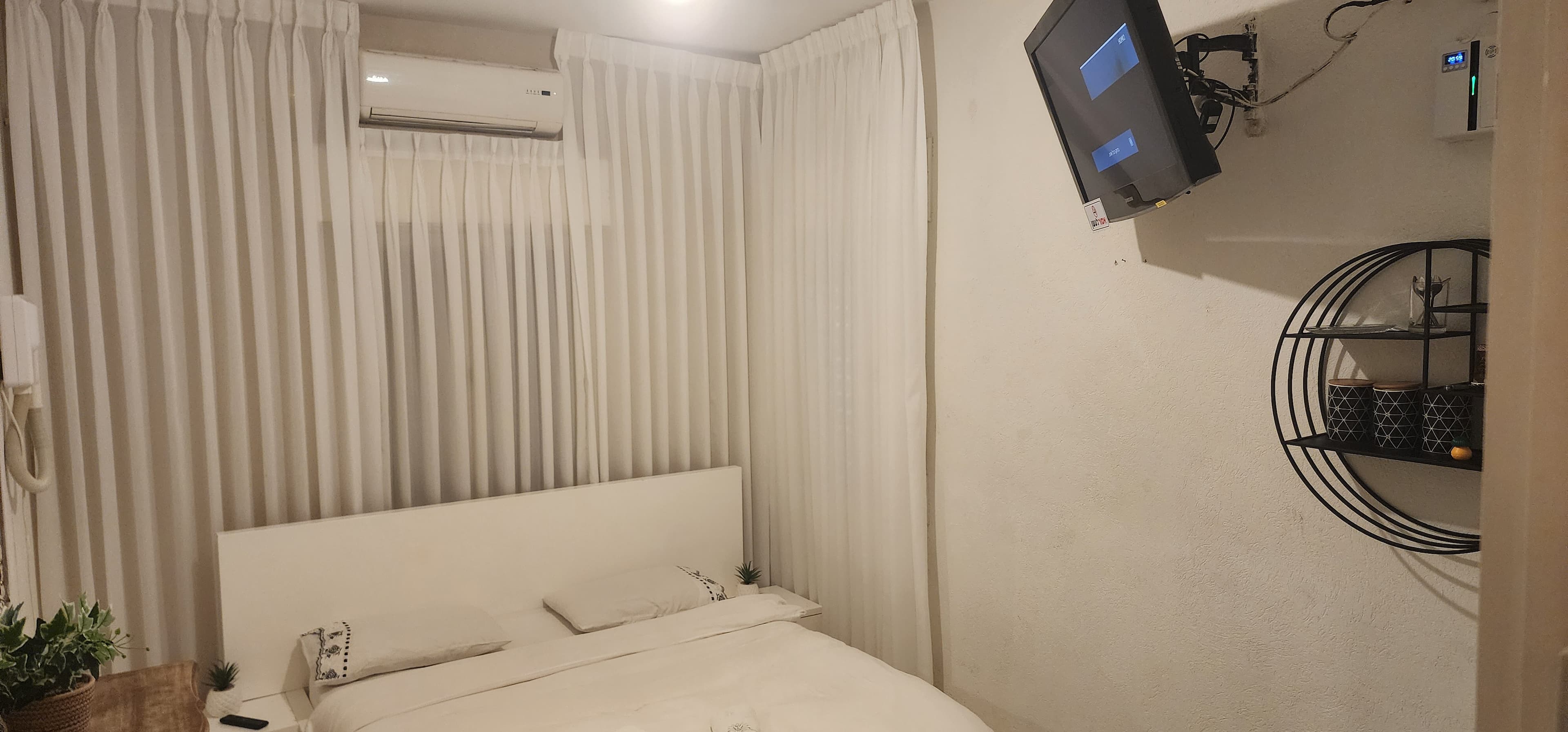 חדר עם גקוזי